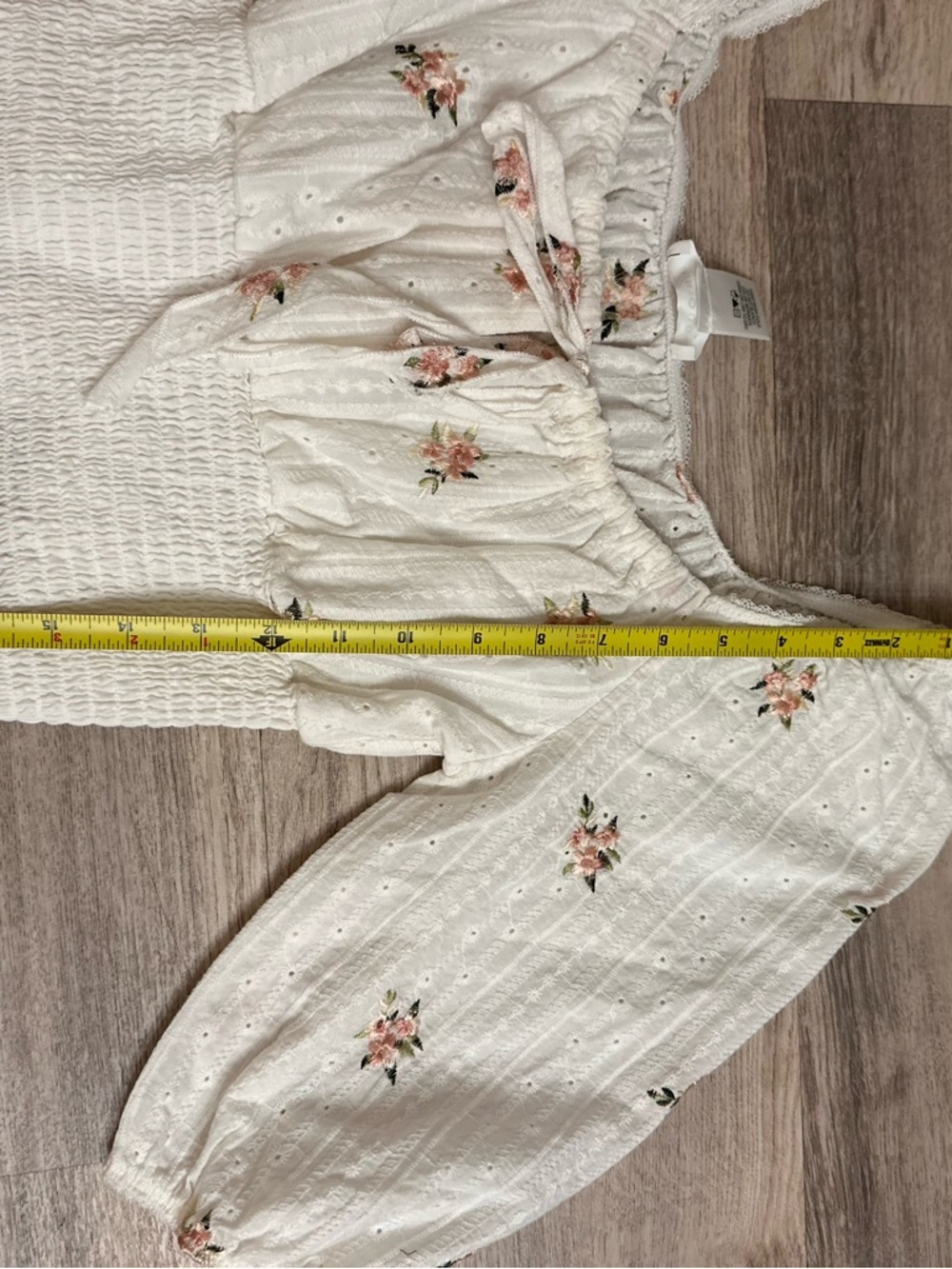 White Floral Smocked Puff Sleeve Crop Top Boho Cottagecore large - Picture 3 of 6